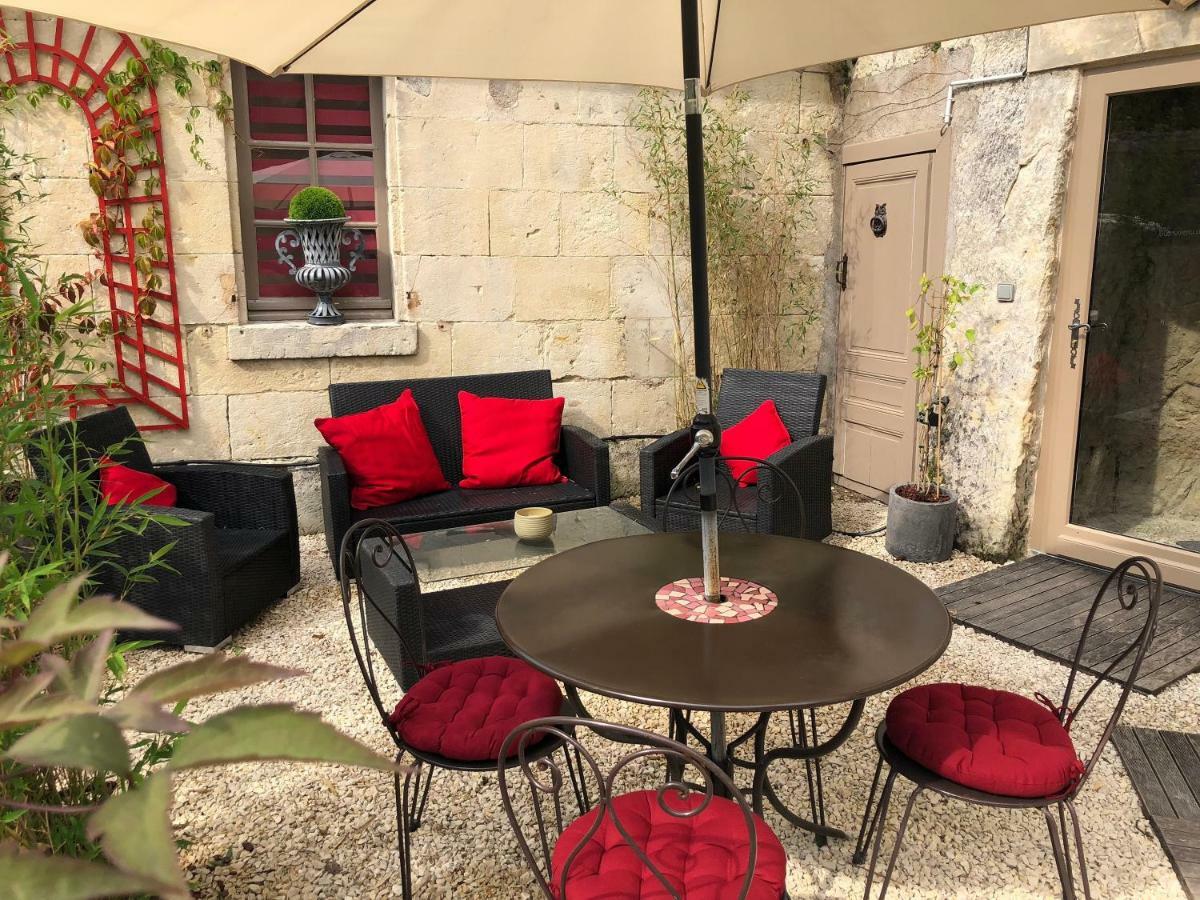 Domaine Plessis Gallu - Vacation Cottage Rental Азе-ле-Ридо Екстериор снимка