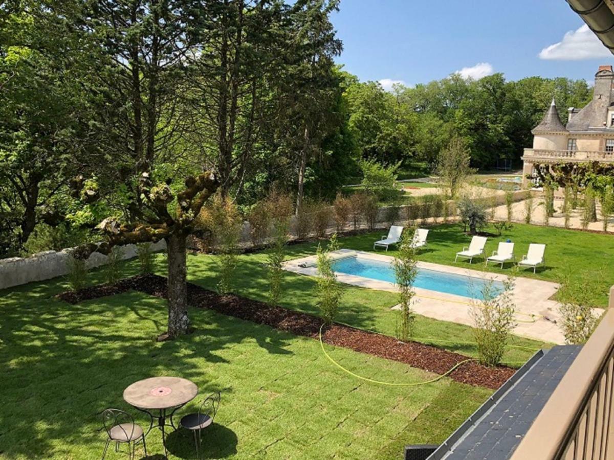 Domaine Plessis Gallu - Vacation Cottage Rental Азе-ле-Ридо Екстериор снимка