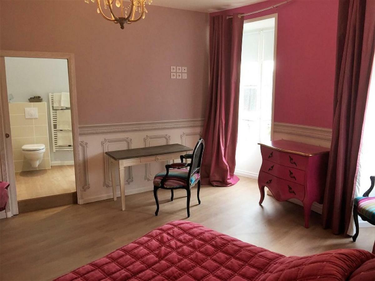 Domaine Plessis Gallu - Vacation Cottage Rental Азе-ле-Ридо Екстериор снимка