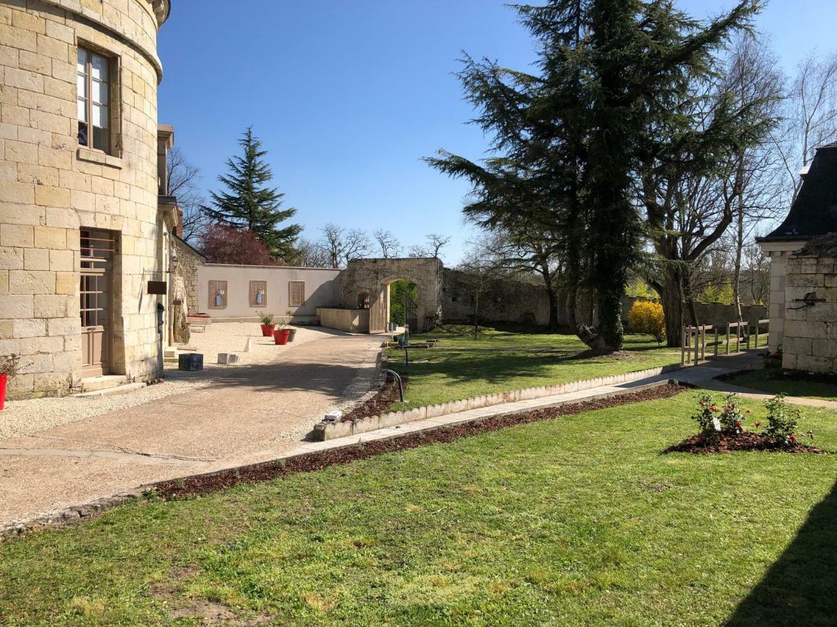 Domaine Plessis Gallu - Vacation Cottage Rental Азе-ле-Ридо Екстериор снимка