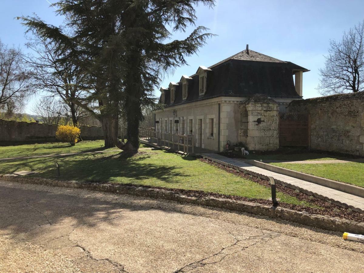 Domaine Plessis Gallu - Vacation Cottage Rental Азе-ле-Ридо Екстериор снимка